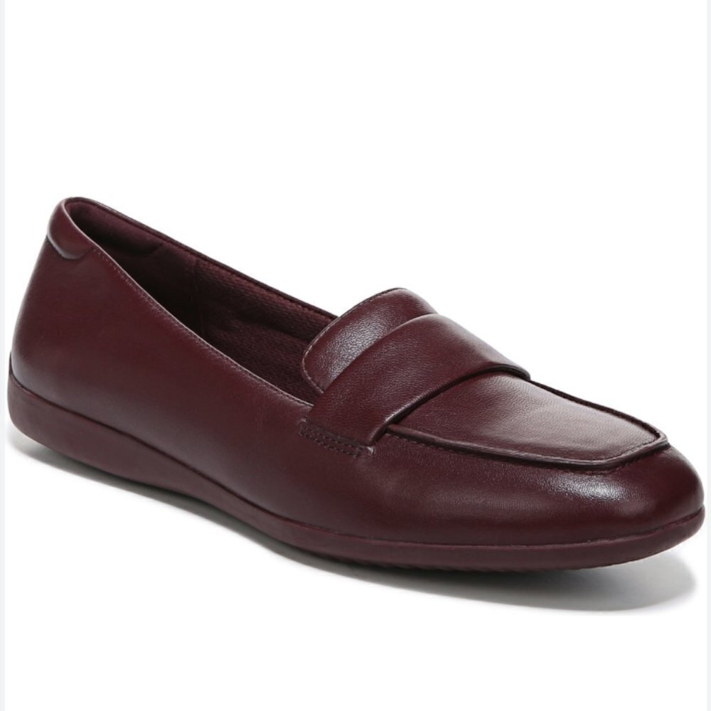 NATURALIZER Genn-Flow Slip-ons